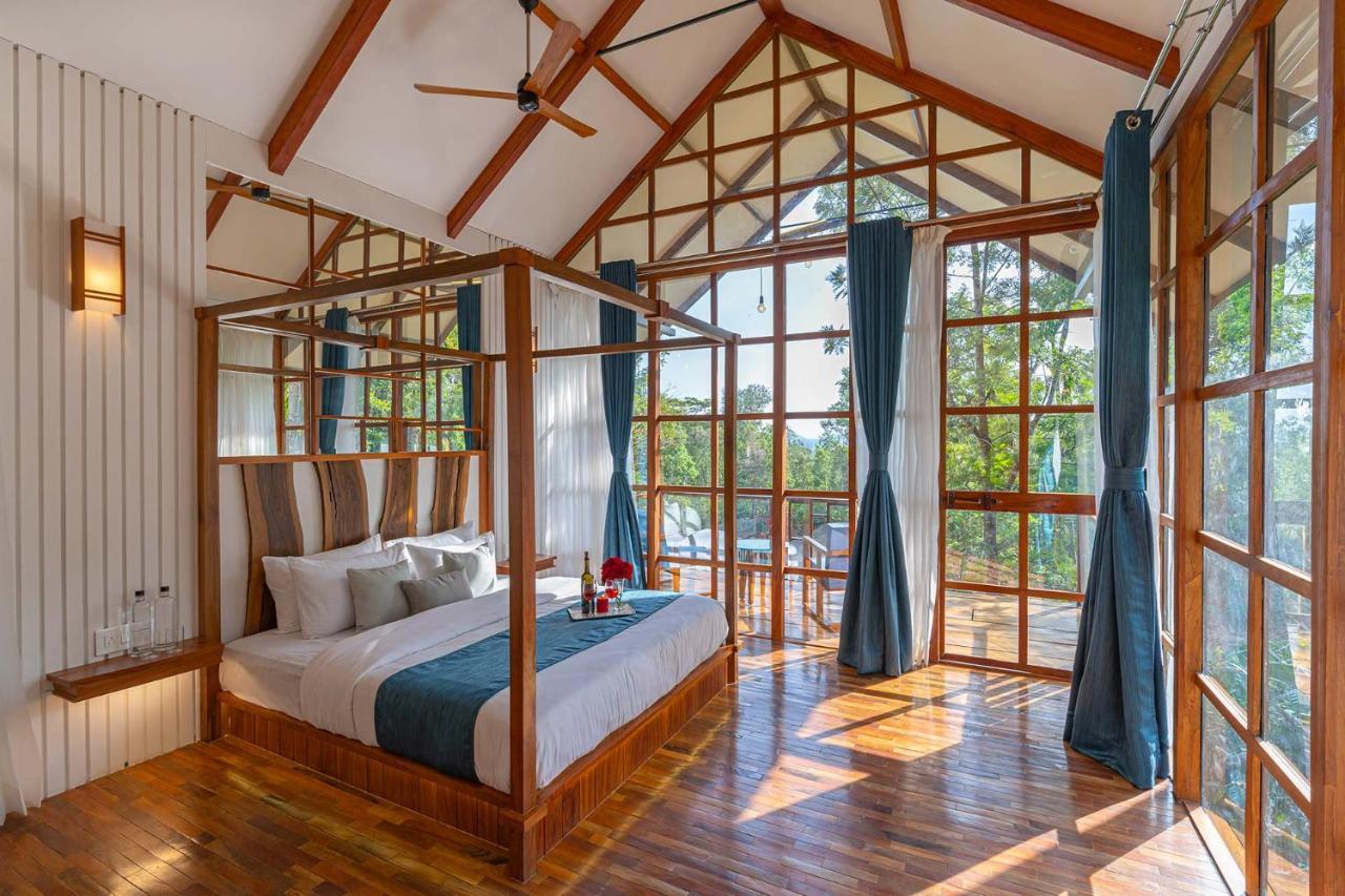 Stayvista At Cicada Chikmagalur 2Bhk Breakfast Included With Amazing View Exterior photo